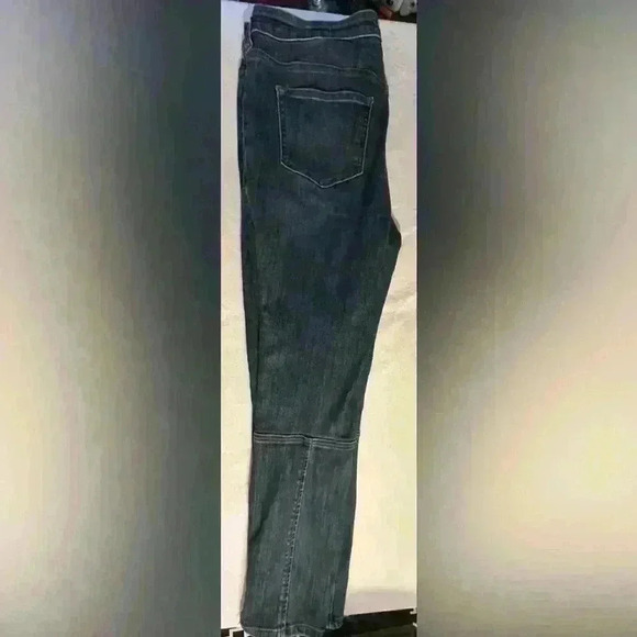 Size 32/14 Pilcro by Anthropologie Hi-rise jeans - Picture 4 of 10